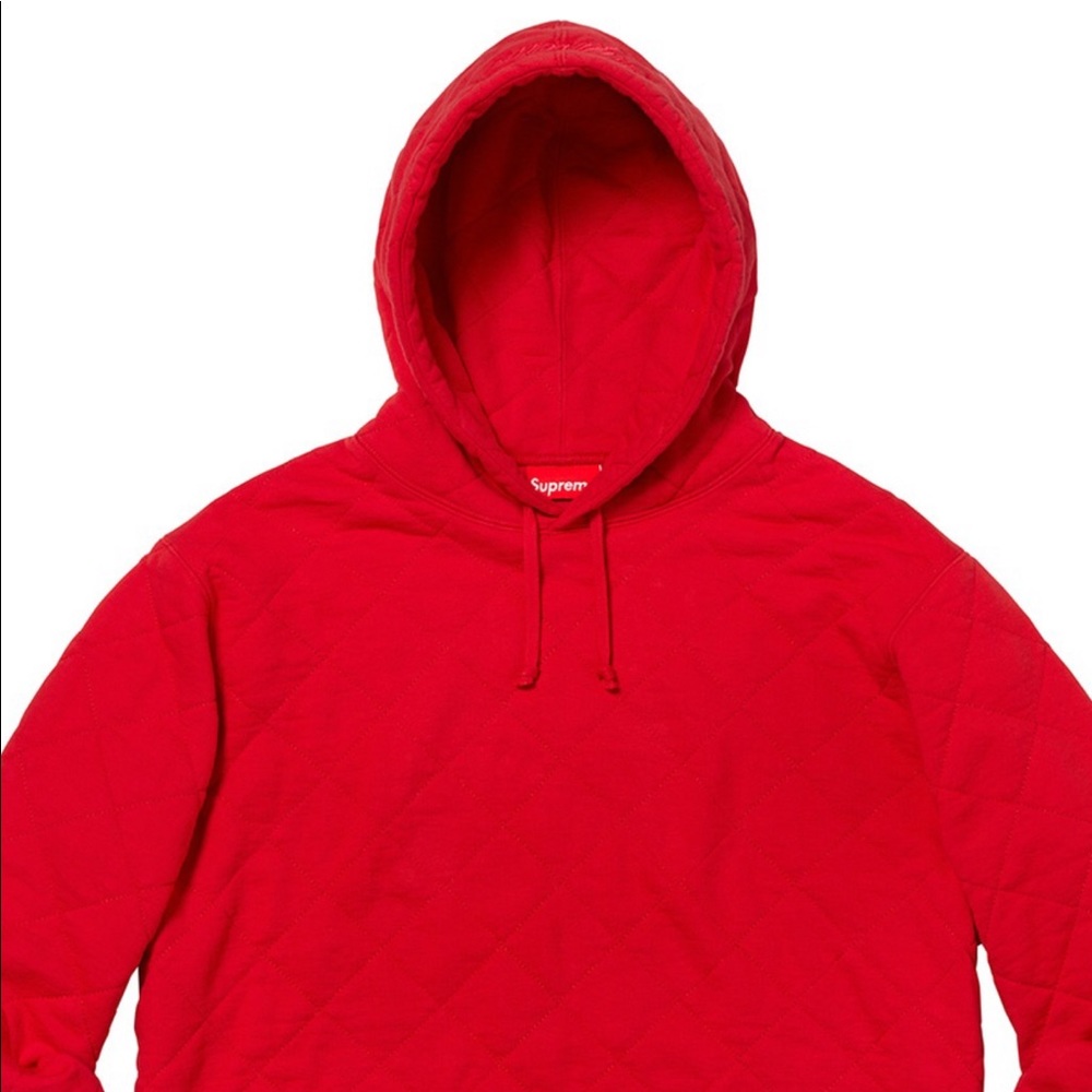 SUPREME QUILTED HOODIE BRAND NEW NWT